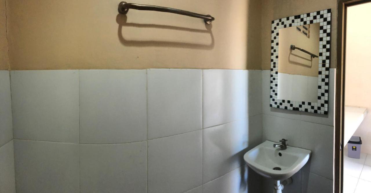 Jordan Guest House Uluwatu Екстериор снимка